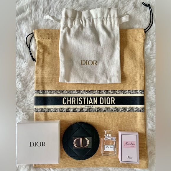 NEW Dior Bundle Dioriviera Drawstring Bag+Compact Mirror+Pouch+Miss Dior - Picture 16 of 16